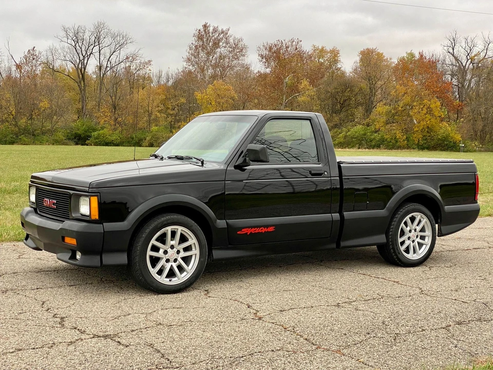1991 GMC Syclone - Image 3 of 31