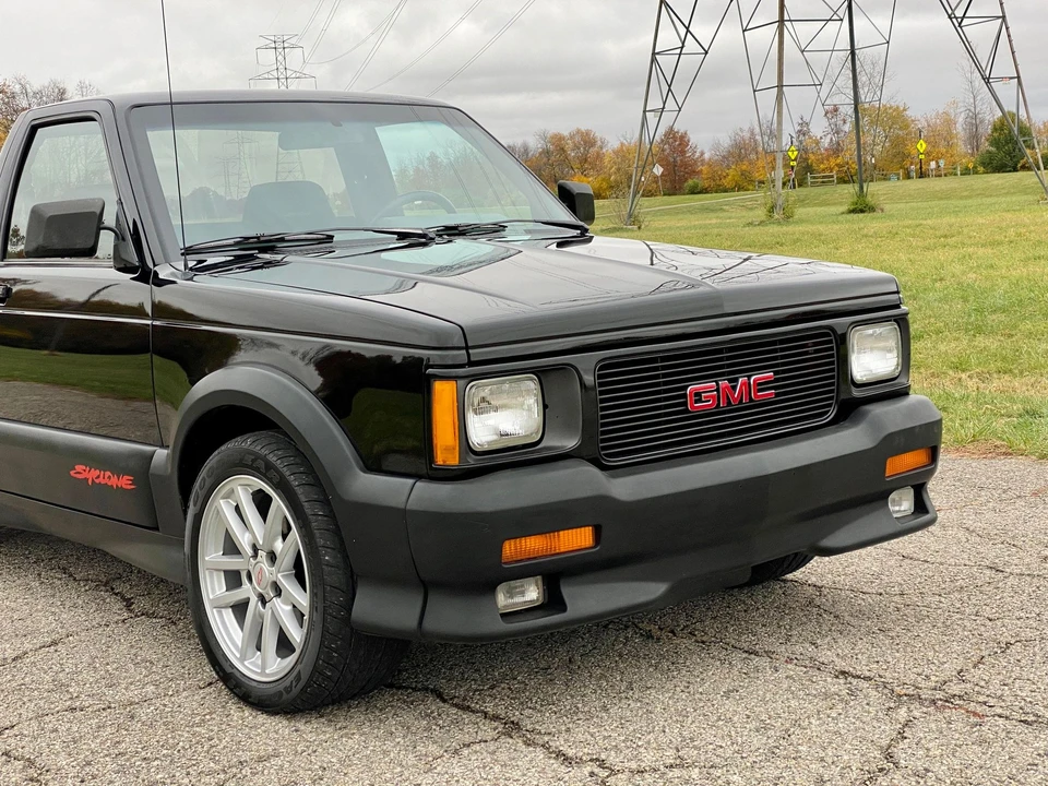 1991 GMC Syclone - Image 16 of 31