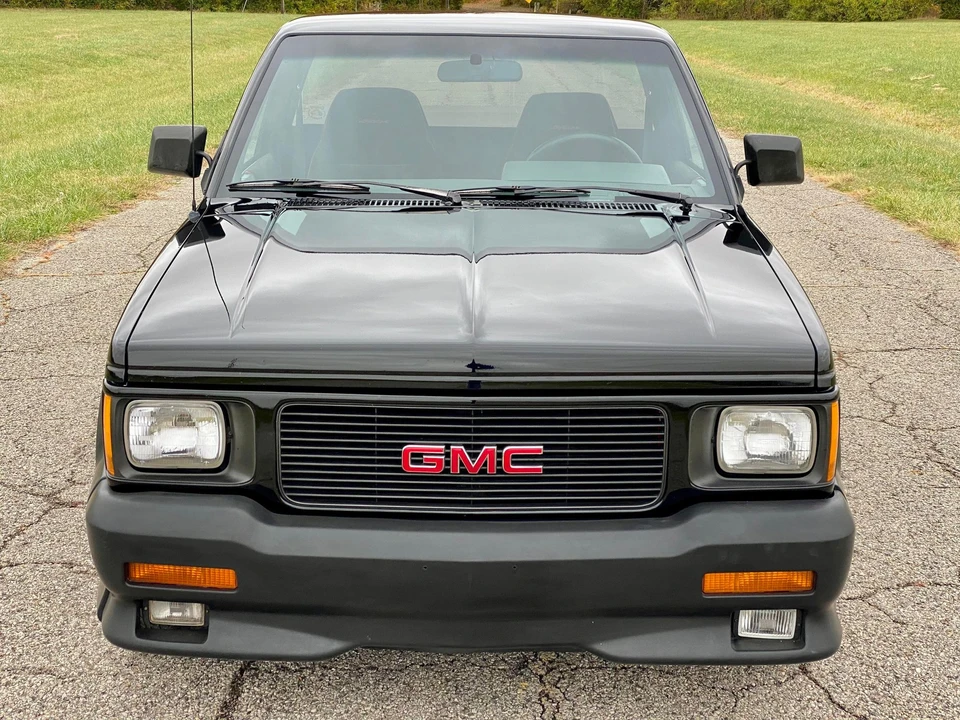 1991 GMC Syclone - Image 14 of 31