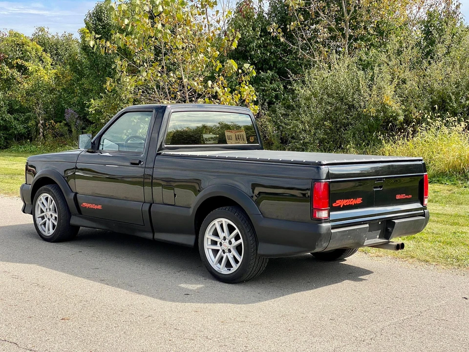 1991 GMC Syclone - Image 6 of 31