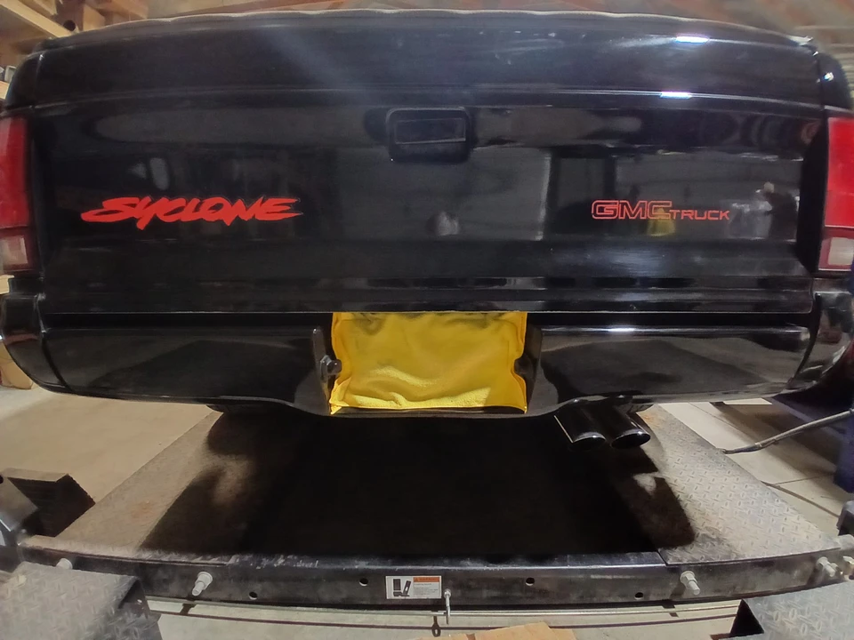 1991 GMC Syclone - Image 27 of 31