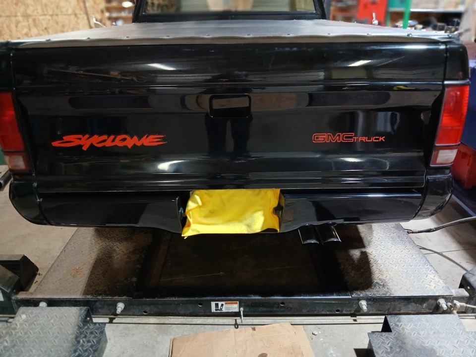 1991 GMC Syclone - Image 26 of 31