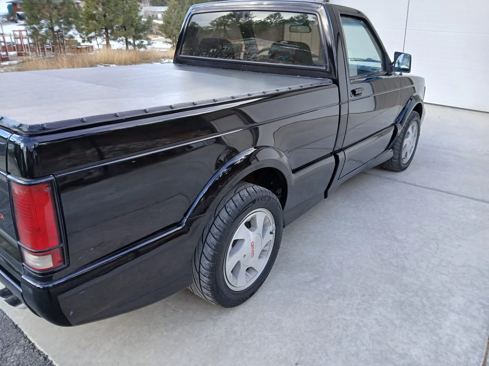 1991 GMC Syclone - Image 17 of 31