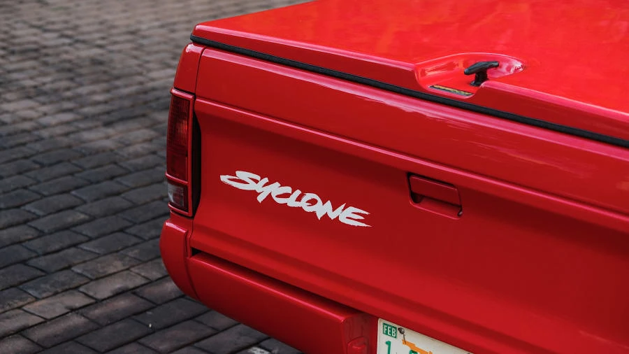 1991 GMC Syclone - Image 15 of 20