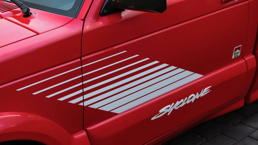1991 GMC Syclone - Image 16 of 20