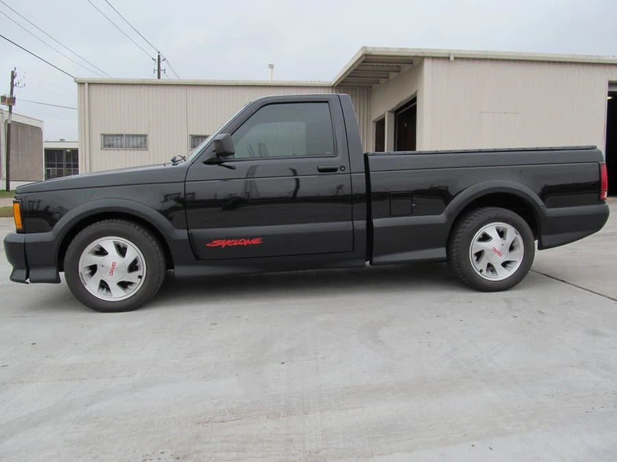 1991 GMC Syclone - Image 2 of 8