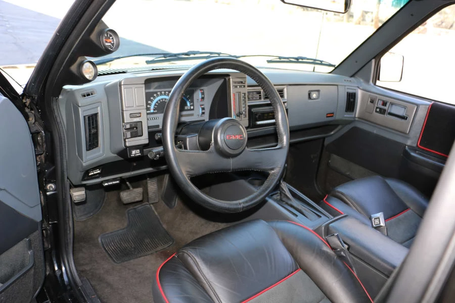 1991 GMC Syclone - Image 4 of 7