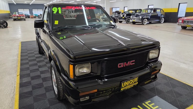 1991 GMC Syclone - Image 18 of 31