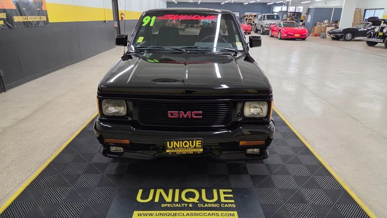 1991 GMC Syclone - Image 4 of 31