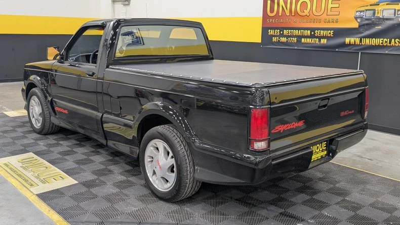 1991 GMC Syclone - Image 7 of 31