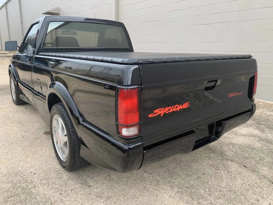 1991 GMC Syclone - Image 3 of 12