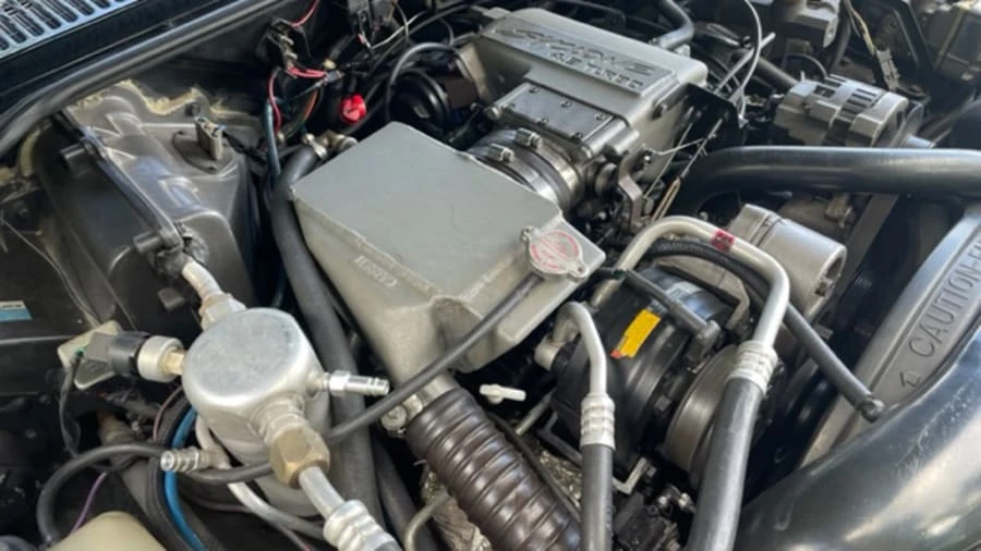 1991 GMC Syclone - Image 7 of 24