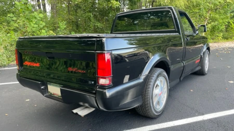 1991 GMC Syclone - Image 21 of 24