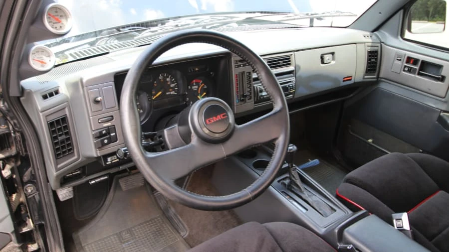 1991 GMC Syclone - Image 5 of 29