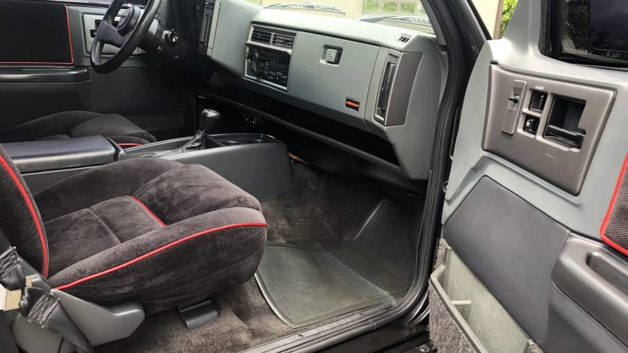 1991 GMC Syclone - Image 5 of 8