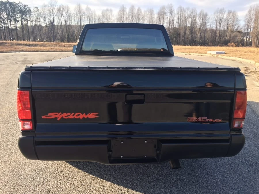 1991 GMC Syclone - Image 10 of 12
