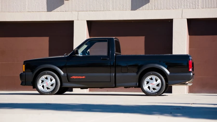 1991 GMC Syclone - Image 2 of 12