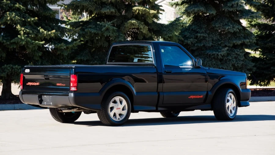 1991 GMC Syclone - Image 3 of 12