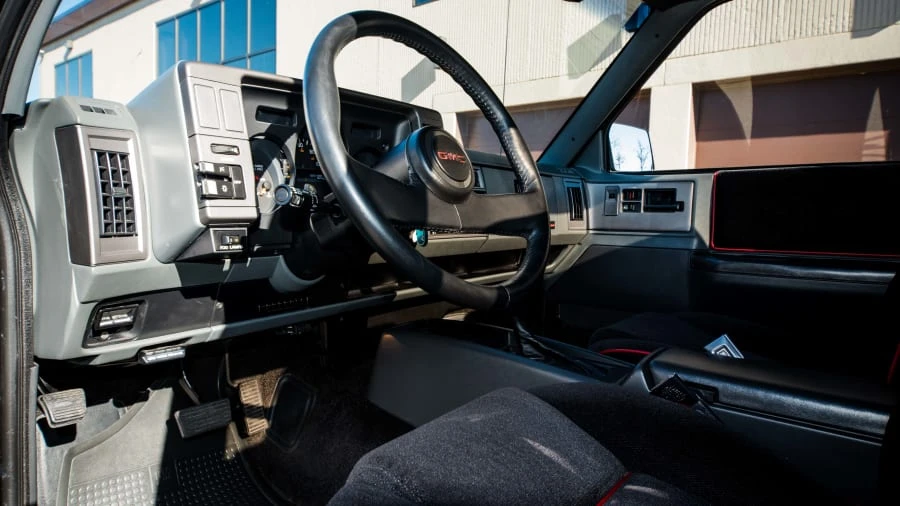 1991 GMC Syclone - Image 4 of 12
