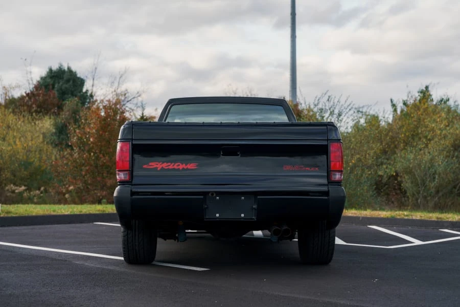 1991 GMC Syclone - Image 5 of 31