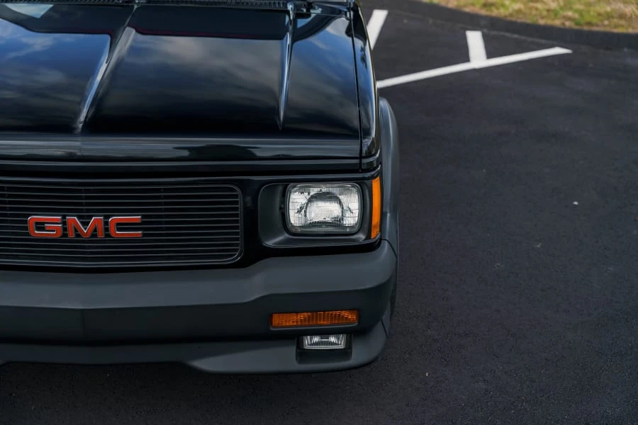 1991 GMC Syclone - Image 16 of 31