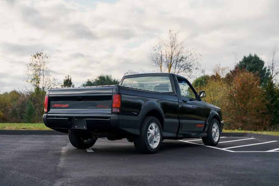 1991 GMC Syclone - Image 3 of 31