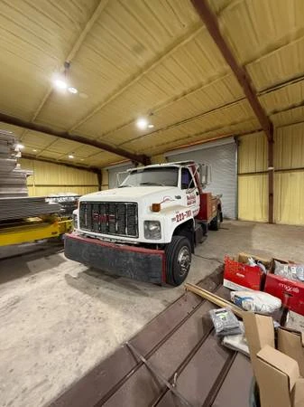 1991 GMC TopKick - Image 6 of 11