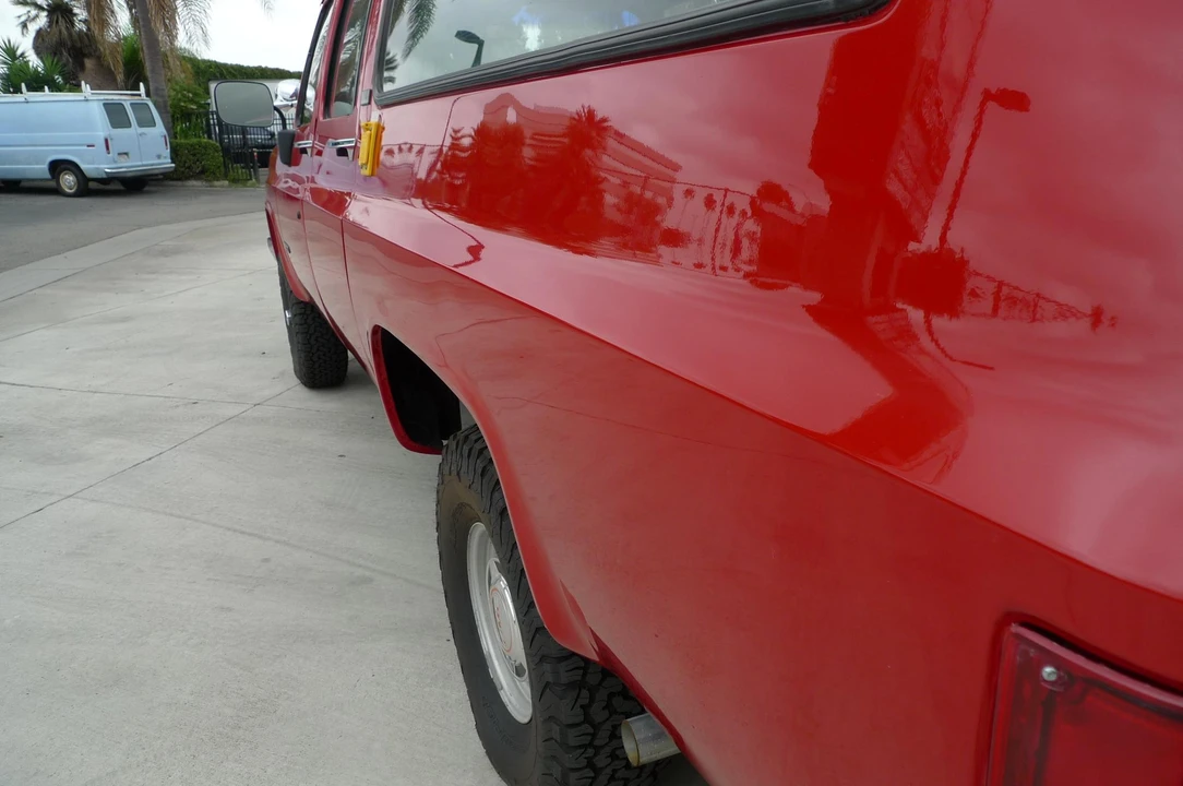 1991 GMC Suburban 7th Gen - Image 23 of 31