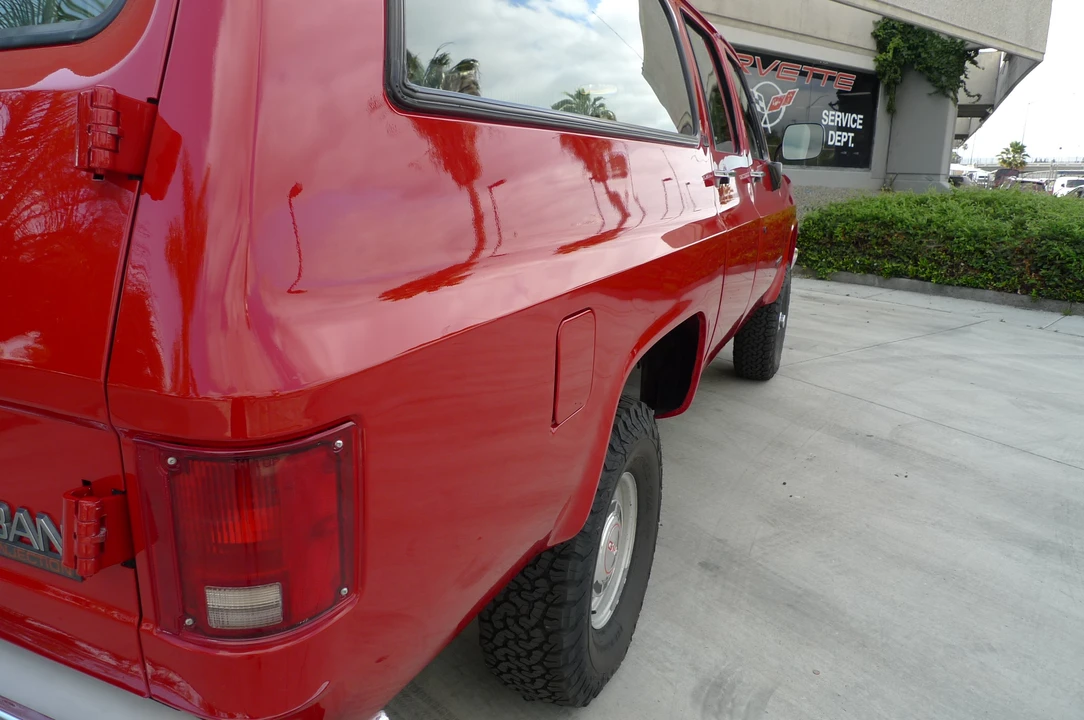 1991 GMC Suburban 7th Gen - Image 20 of 31