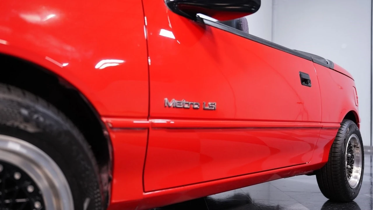 1991 Geo Metro - Image 19 of 21