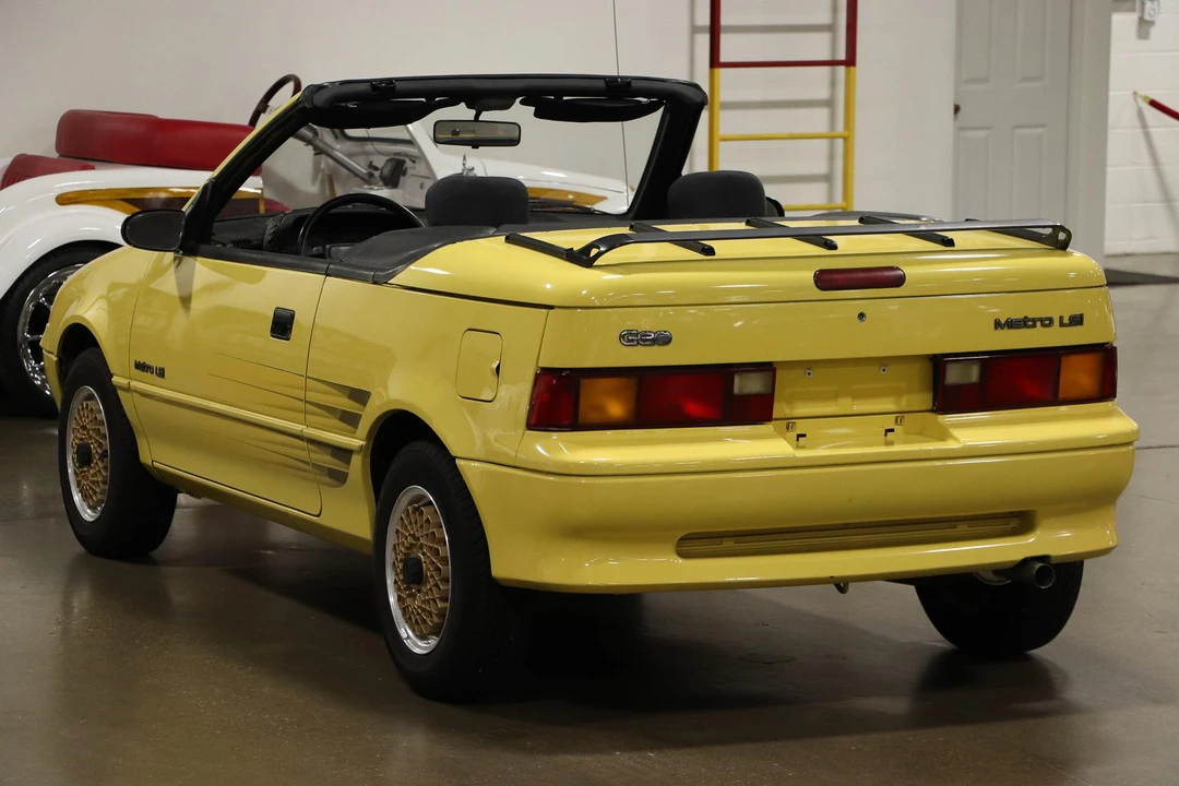 1991 Geo Metro - Image 13 of 31