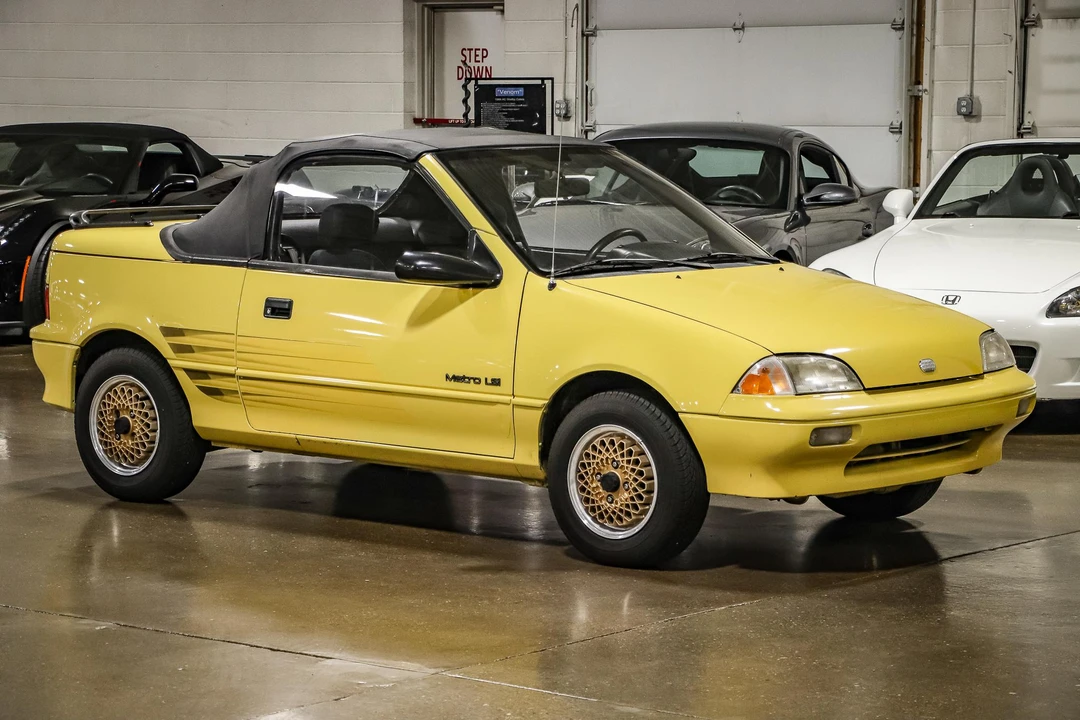 1991 Geo Metro - Image 24 of 31