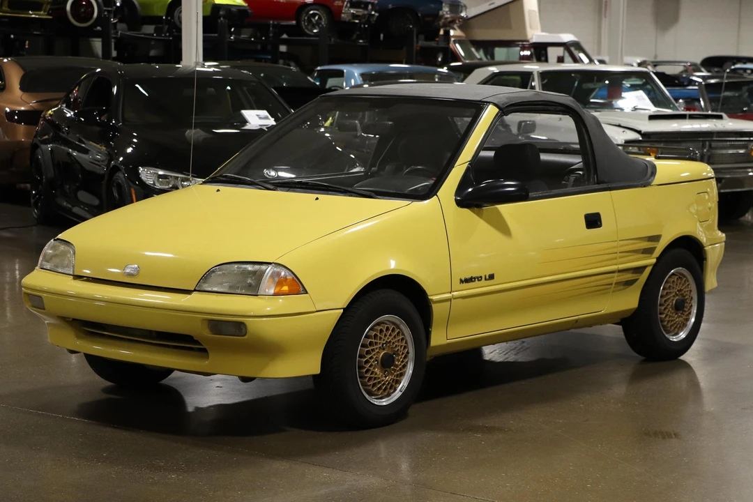1991 Geo Metro - Image 26 of 31