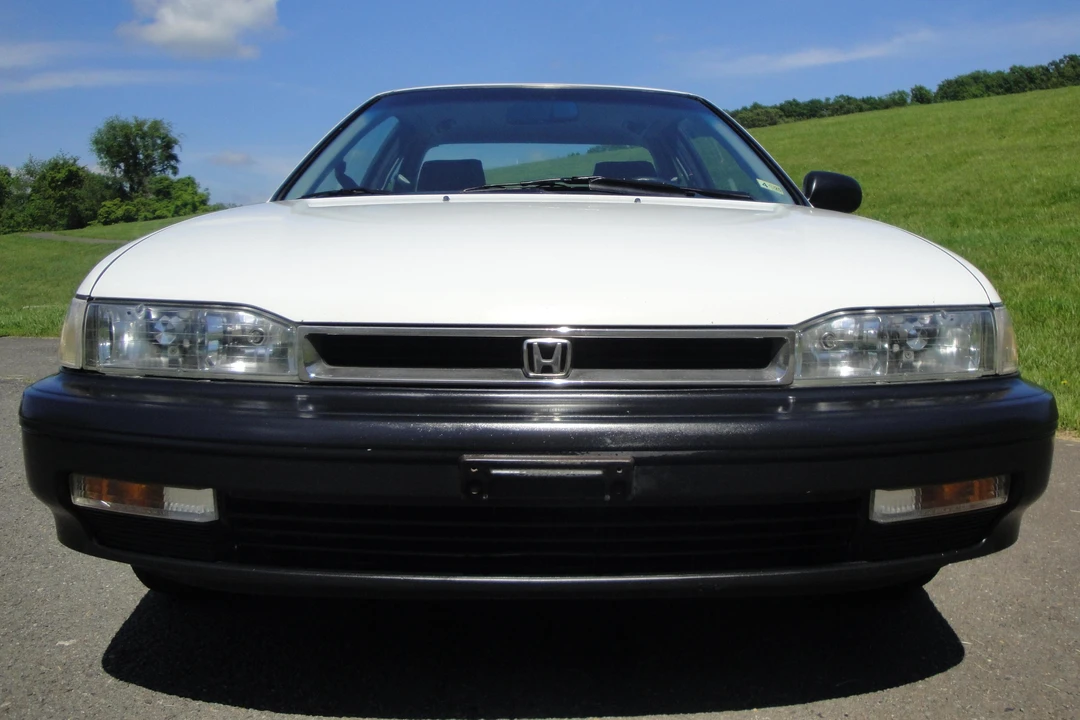 1991 Honda Accord 4th Gen - Image 2 of 29