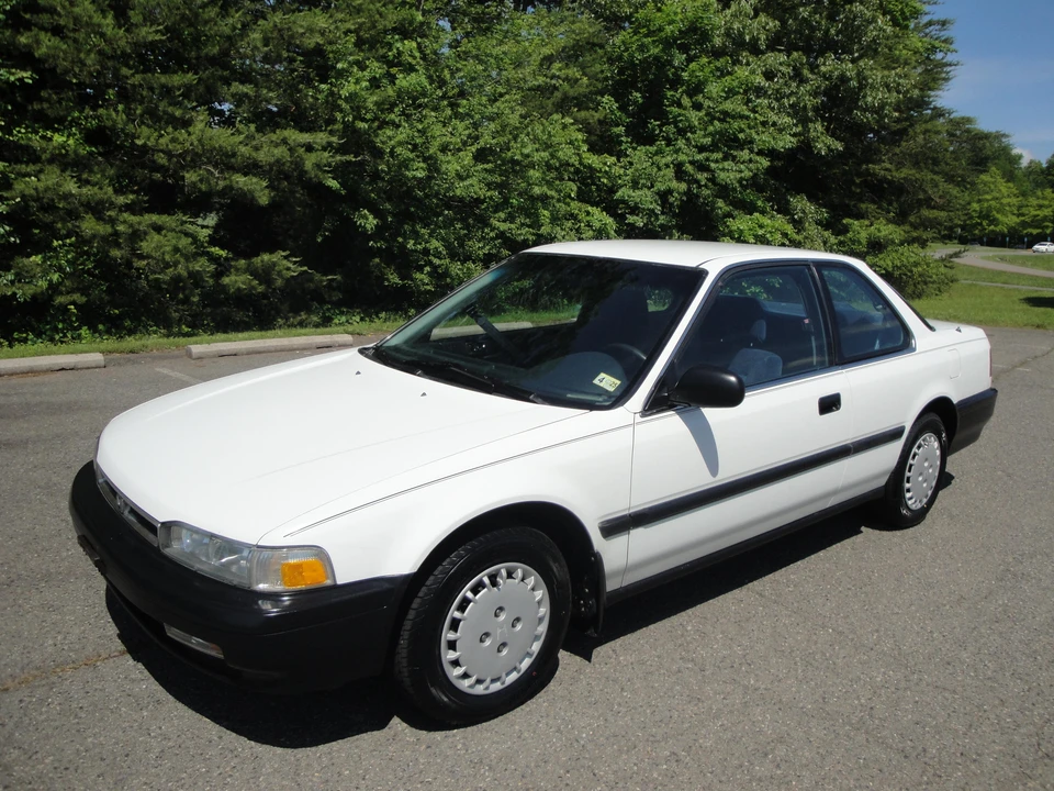 1991 Honda Accord 4th Gen - Image 11 of 29