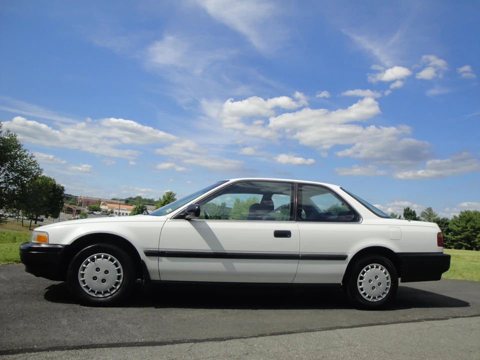 1991 Honda Accord 4th Gen - Image 17 of 29