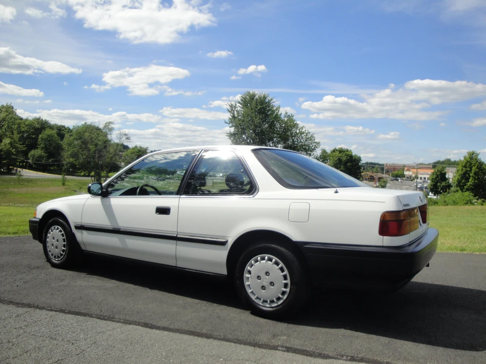 1991 Honda Accord 4th Gen - Image 21 of 29