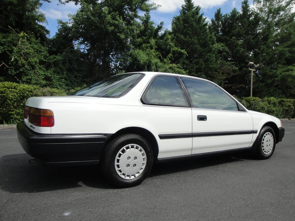 1991 Honda Accord 4th Gen - Image 25 of 29