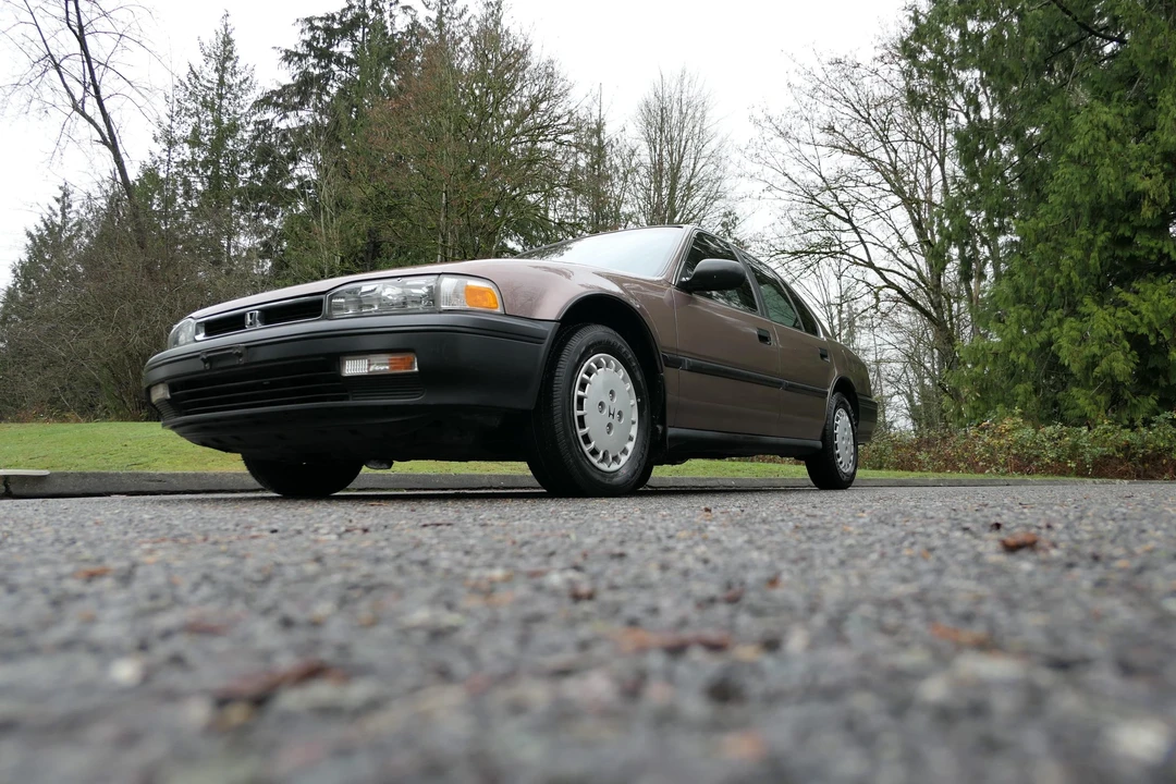 1991 Honda Accord 4th Gen - Image 9 of 31