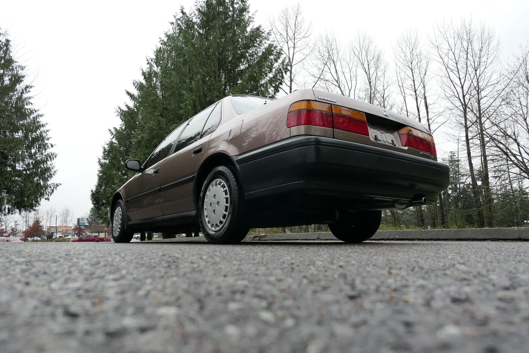 1991 Honda Accord 4th Gen - Image 13 of 31
