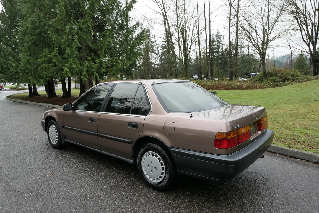1991 Honda Accord 4th Gen - Image 8 of 31