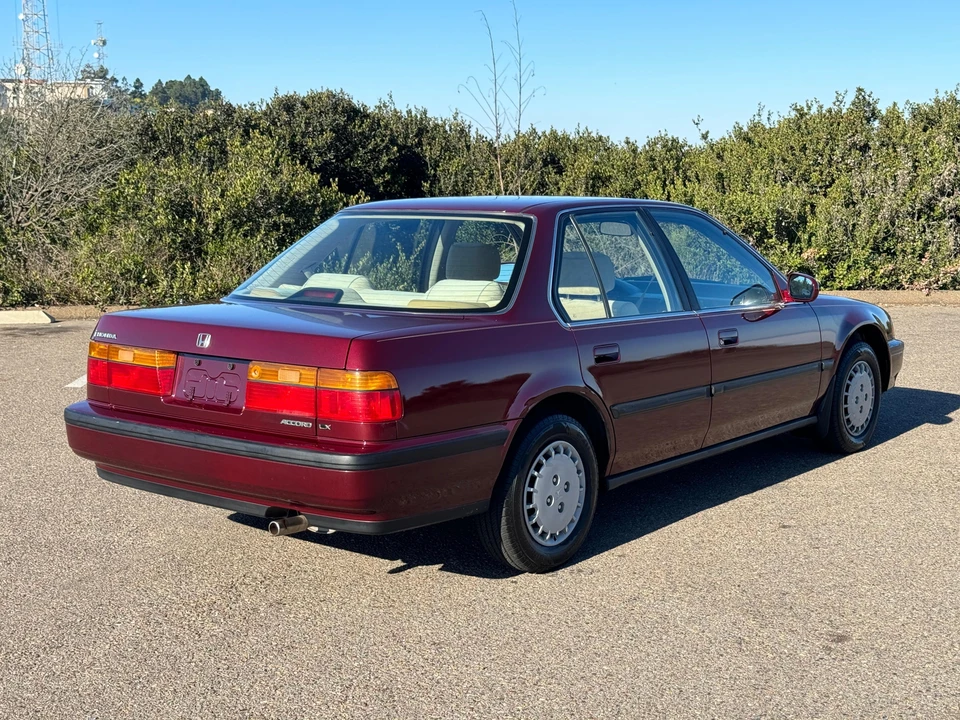 1991 Honda Accord 4th Gen - Image 18 of 31
