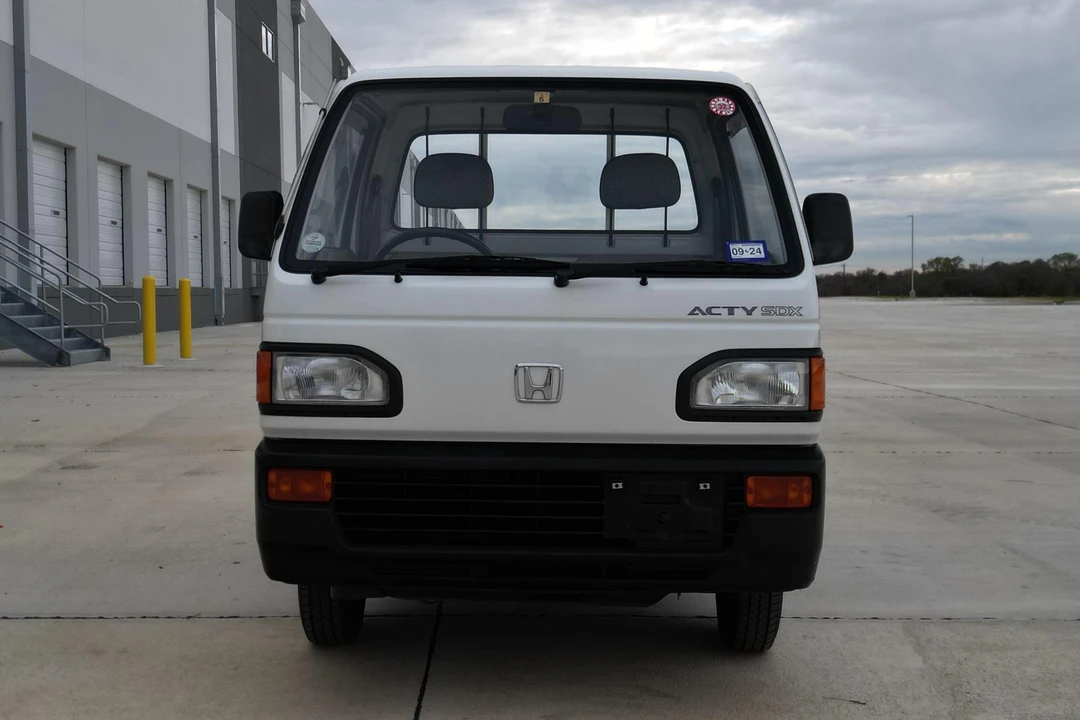 1991 Honda Acty 2nd Gen - Image 2 of 28