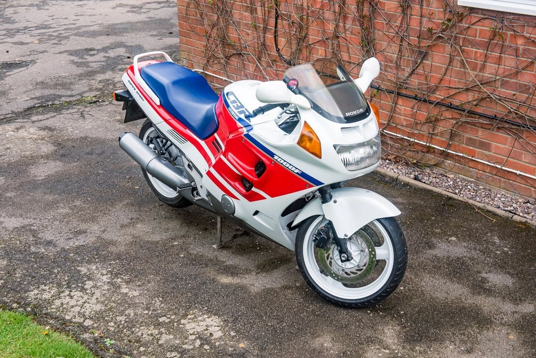 1991 Honda CBR - Image 10 of 30