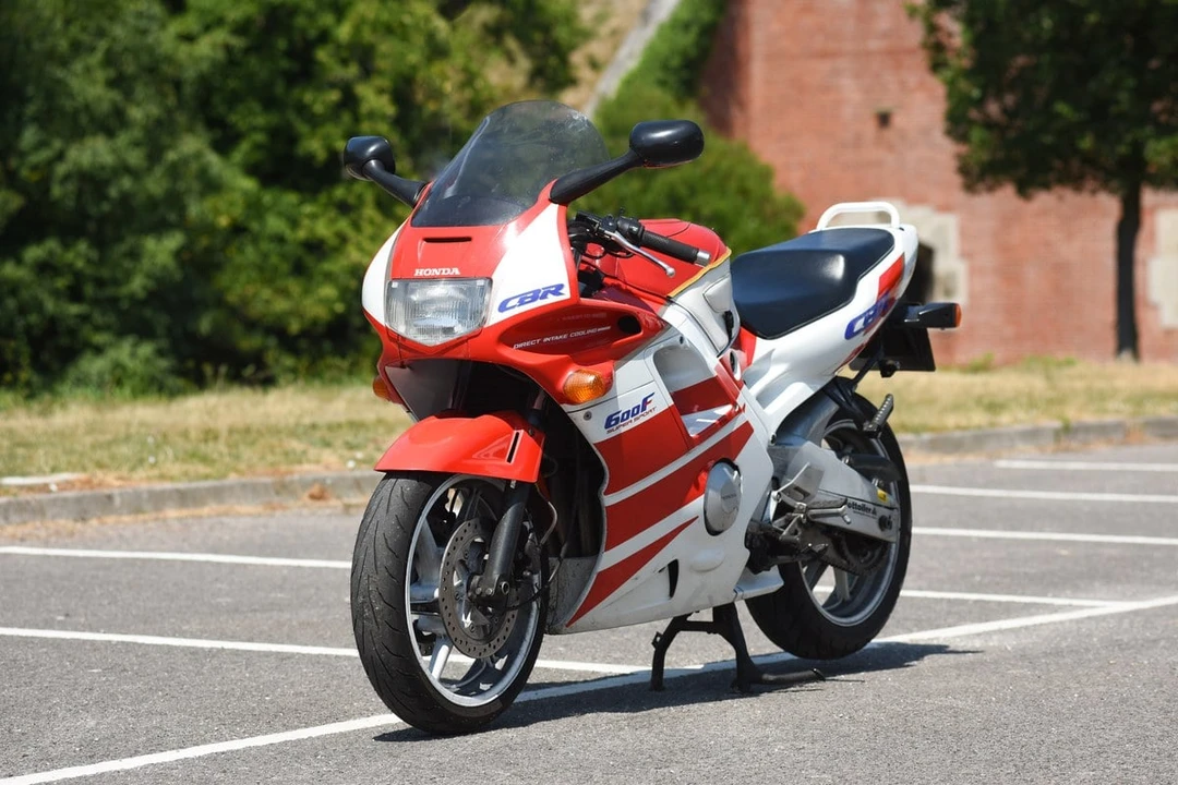 1991 Honda CBR - Image 19 of 31