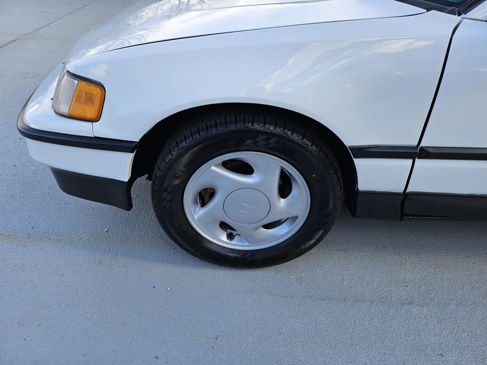 1991 Honda CR-X 2nd Gen - Image 13 of 31