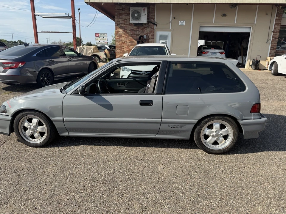 1991 Honda Civic 4th Gen - Image 9 of 25