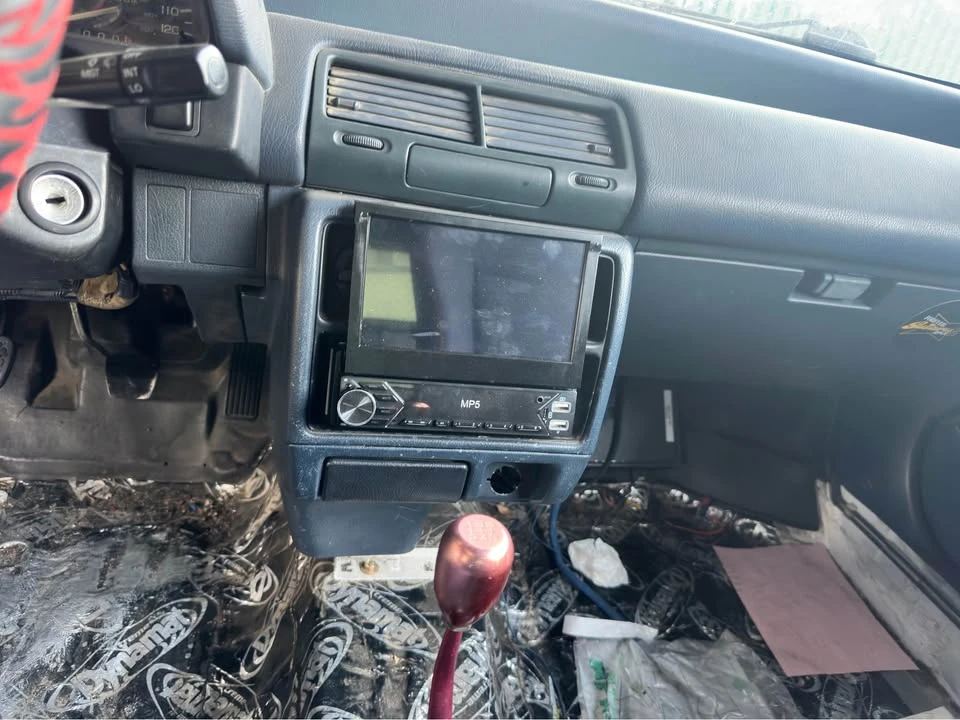 1991 Honda Civic 4th Gen - Image 9 of 11
