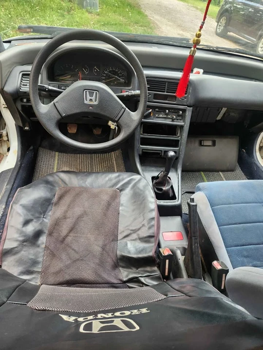 1991 Honda Civic 4th Gen - Image 11 of 14