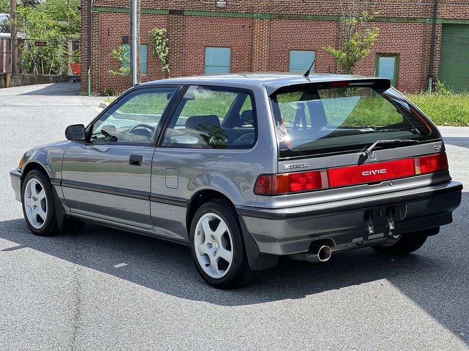 1991 Honda Civic 4th Gen - Image 14 of 31